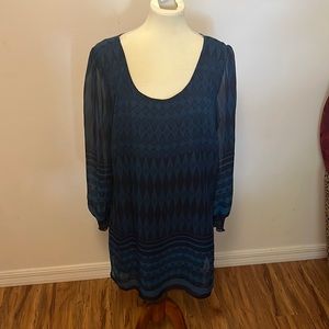 Womens navy turquoise dress.